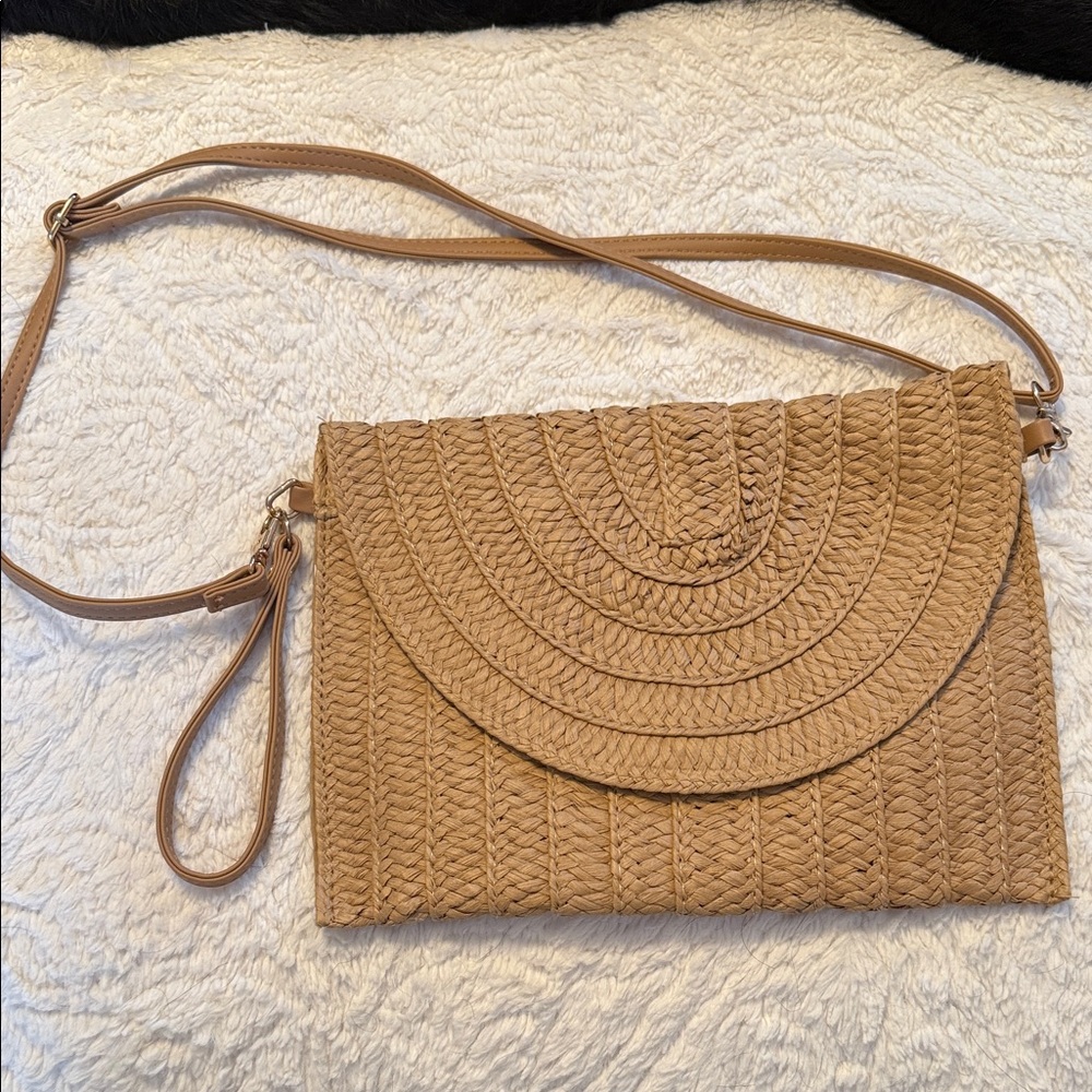 Elegant Tan Woven Clutch Bag